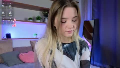 Mary online show from May 3, 3:40 pm