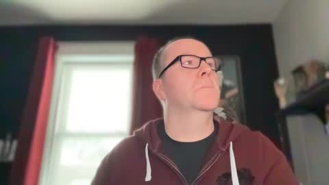 wintyr online show from February 15, 7:28 pm