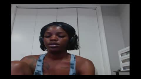 Chanel online show from December 19, 5:03 am