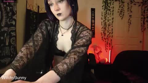 Amanda online show from November 12, 9:17 pm