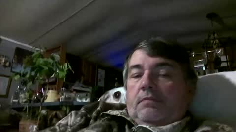 wldlife online show from March 15, 12:04 am