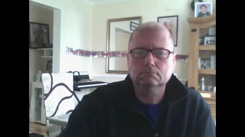 wobble444 online show from April 17, 10:50 am