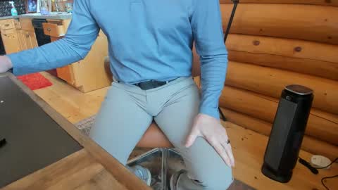 Gobbleon online show from February 8, 5:39 pm