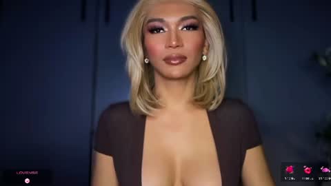 Julia online show from July 22, 3:52 am