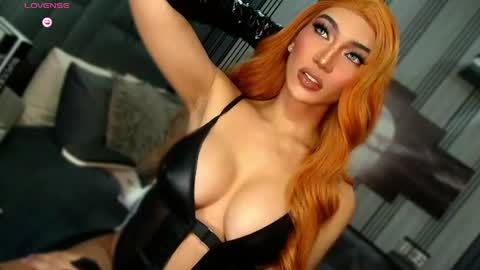 Julia online show from April 4, 8:49 pm