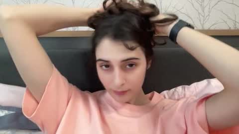 Stia online show from December 1, 7:06 am