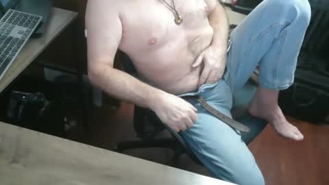 woodworker6473 online show from May 5, 10:48 pm