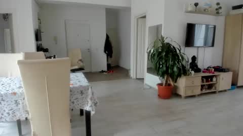 Wolfie online show from October 26, 9:10 am