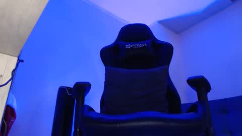 Woondeer online show from December 13, 7:53 pm