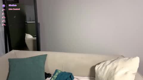 worsh1p_me online show from November 5, 5:04 pm