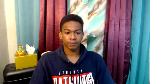 Snapshot of worshipmycockxxx chatting on October 22, 9:38 pm Josh This is my new account now online show from October 22, 9:38 pm