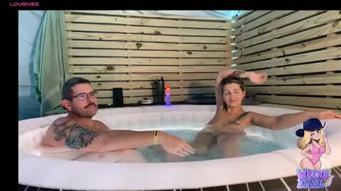 Wrenn Divine online show from November 23, 1:36 am