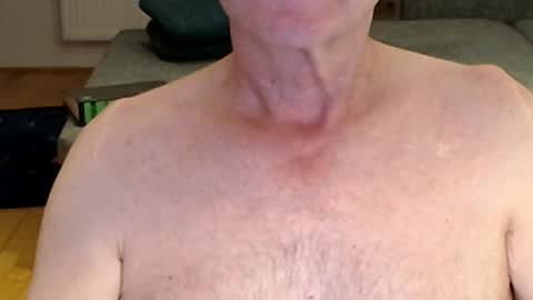 Wuki online show from July 29, 8:09 pm