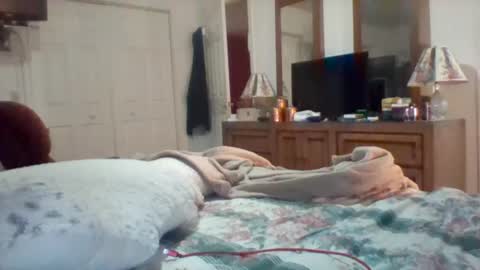 wvmountainlover online show from July 13, 2:37 am