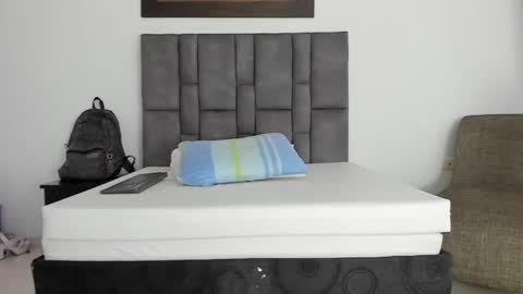 wyatt online show from January 13, 12:24 pm