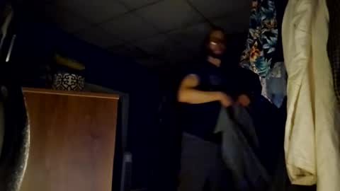 wyiatt online show from September 25, 2:29 am