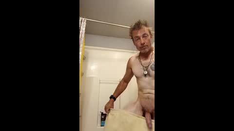 wyomingcowboy9in online show from June 5, 1:23 am