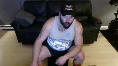 Snapshot of x69xsmilyx69x chatting on October 22, 2:48 am Kevin online show from October 22, 2:48 am