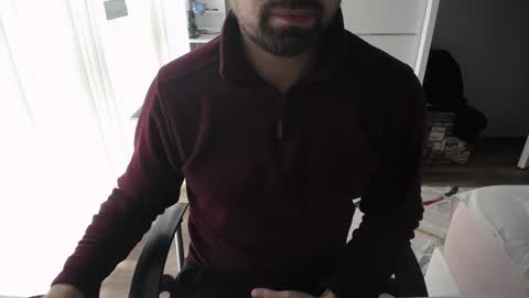 Mr. Lonely online show from October 22, 10:40 am