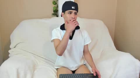 xam_collen online show from February 18, 12:54 am