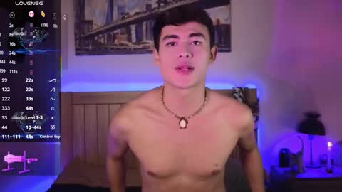 Xander Cardona online show from March 8, 6:39 am