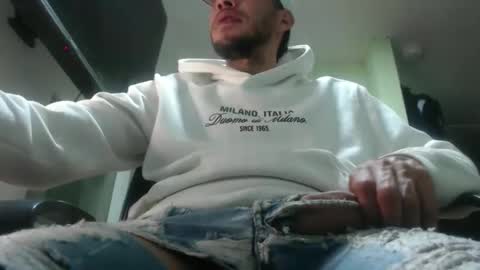 xavicock24 online show from February 5, 11:52 pm