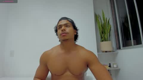 Xavier online show from November 8, 2:03 am