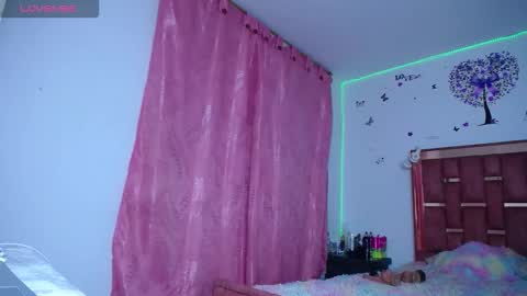 Snapshot of xayunrin chatting on October 2, 7:07 am xayu online show from October 2, 7:07 am