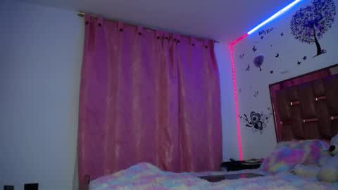 Snapshot of xayunrin chatting on December 27, 1:22 am xayu online show from December 27, 1:22 am