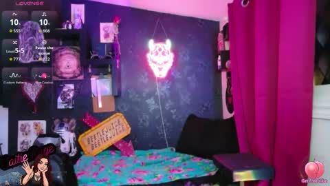 Caitie Rage online show from January 8, 4:51 am