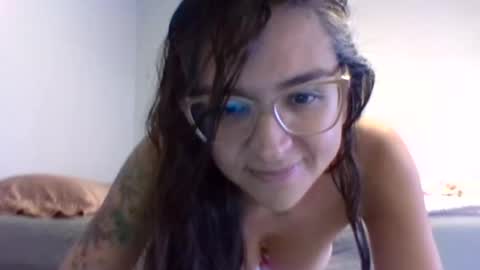xeniabird online show from May 30, 9:46 pm