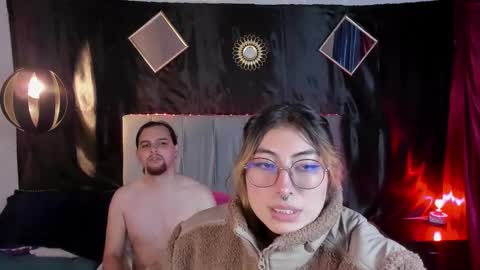 xialee and Lio online show from February 3, 8:24 am