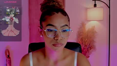 Snapshot of ximena_sotto1 chatting on March 5, 9:26 pm camila online show from March 5, 9:26 pm