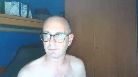xjosuex69 online show from May 21, 10:16 pm