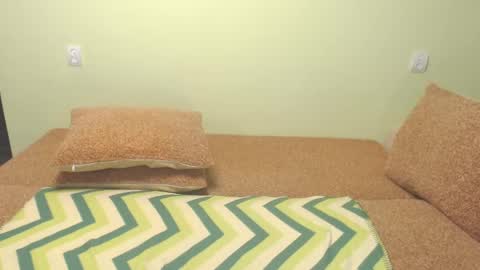 Julia online show from February 5, 9:36 am