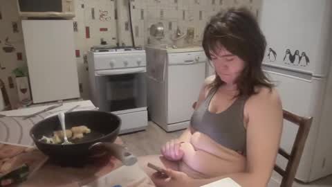 Luna online show from February 7, 4:21 pm