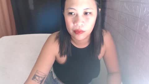 Maxie online show from December 5, 8:02 am