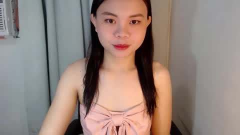 nathalie online show from February 22, 3:36 pm