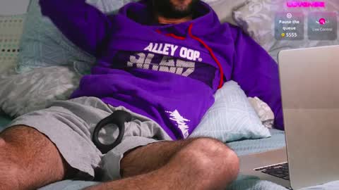 XoRylan online show from April 20, 4:10 pm