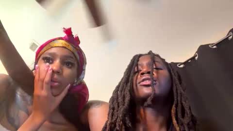 xoxoafterdark online show from February 21, 6:27 am