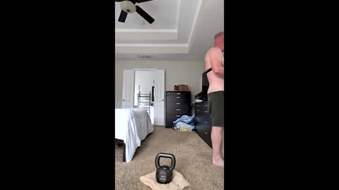 xpqarrum online show from April 10, 4:12 pm