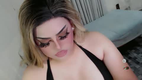 xsabbylicious69 online show from September 13, 6:38 am