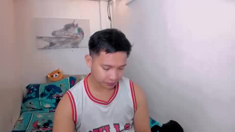 xsebastian19 online show from April 28, 5:17 pm