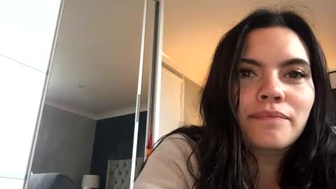 xsexyxsamx online show from February 8, 12:17 pm