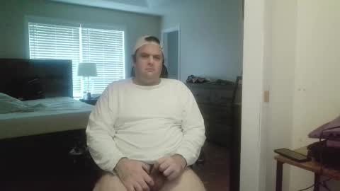 Snapshot of xstrokenchillx chatting on October 16, 10:08 pm Wayne online show from October 16, 10:08 pm