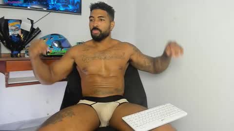 Stipp3r online show from November 9, 1:14 pm