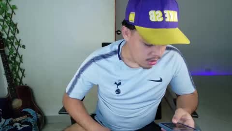 xtranherr online show from February 25, 2:37 am