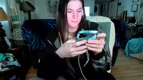 Snapshot of xxdana chatting on March 1, 3:43 am Deezy online show from March 1, 3:43 am
