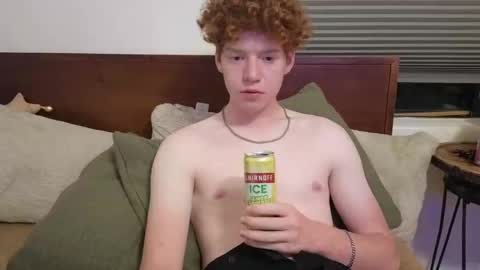 Snapshot of xxginger_ chatting on October 6, 5:03 am XxGinger online show from October 6, 5:03 am