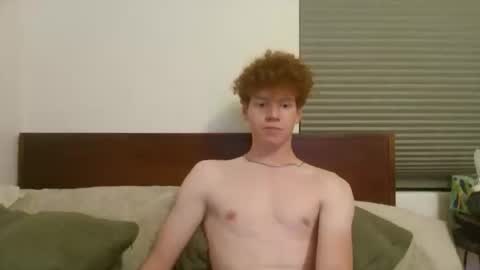 Snapshot of xxginger_ chatting on September 24, 7:37 am XxGinger online show from September 24, 7:37 am